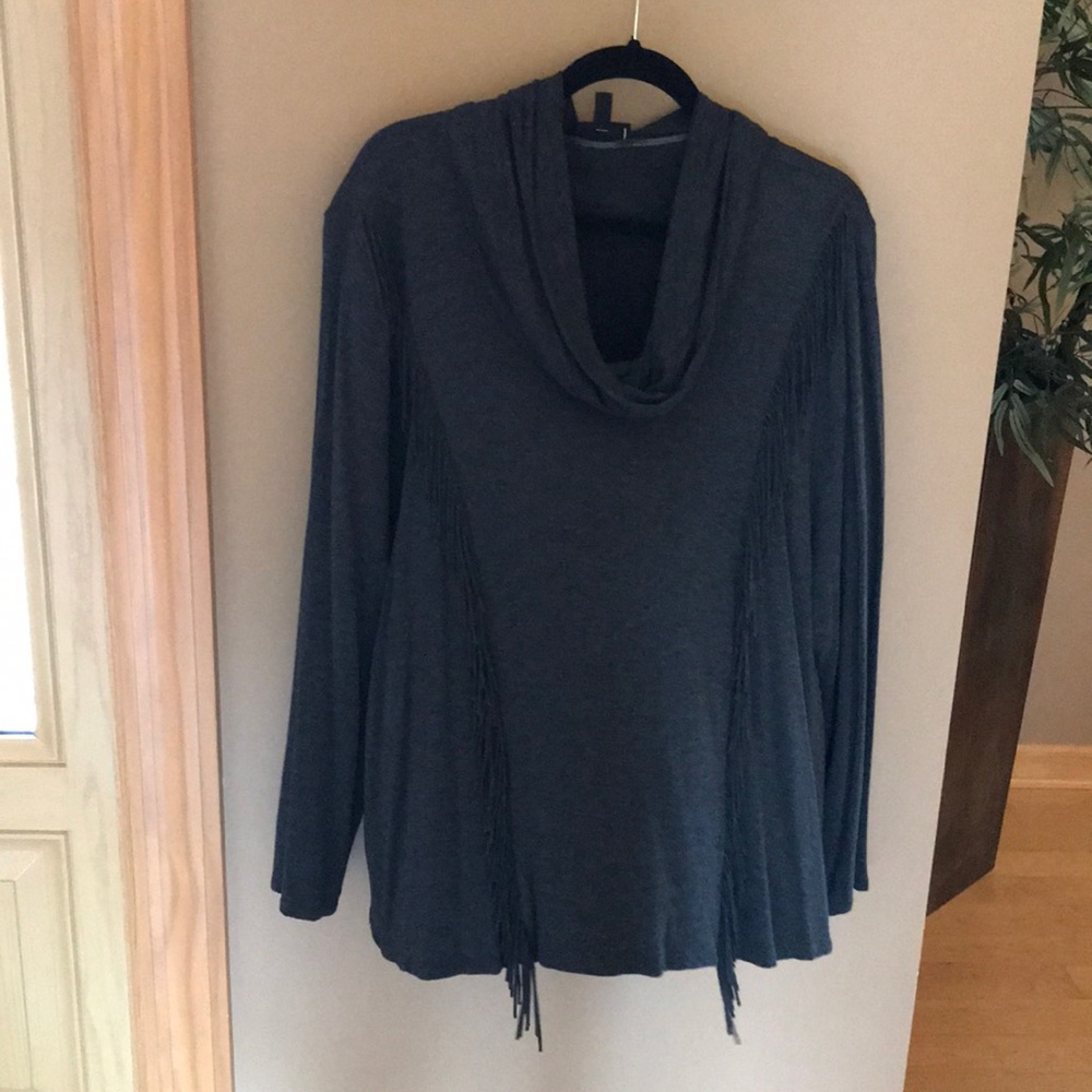 Long sleeve shawl collar fringe detail tunic